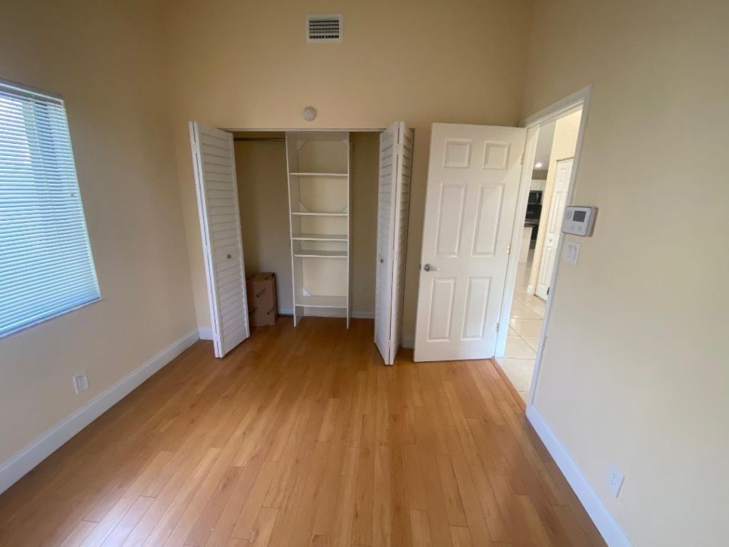 3090 S Oakland Forest Drive, Unit 1901, Oakland Park, FL 33309 Photo