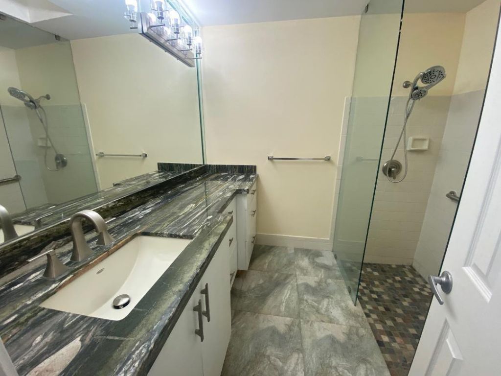 3090 S Oakland Forest Drive, Unit 1901, Oakland Park, FL 33309 Photo