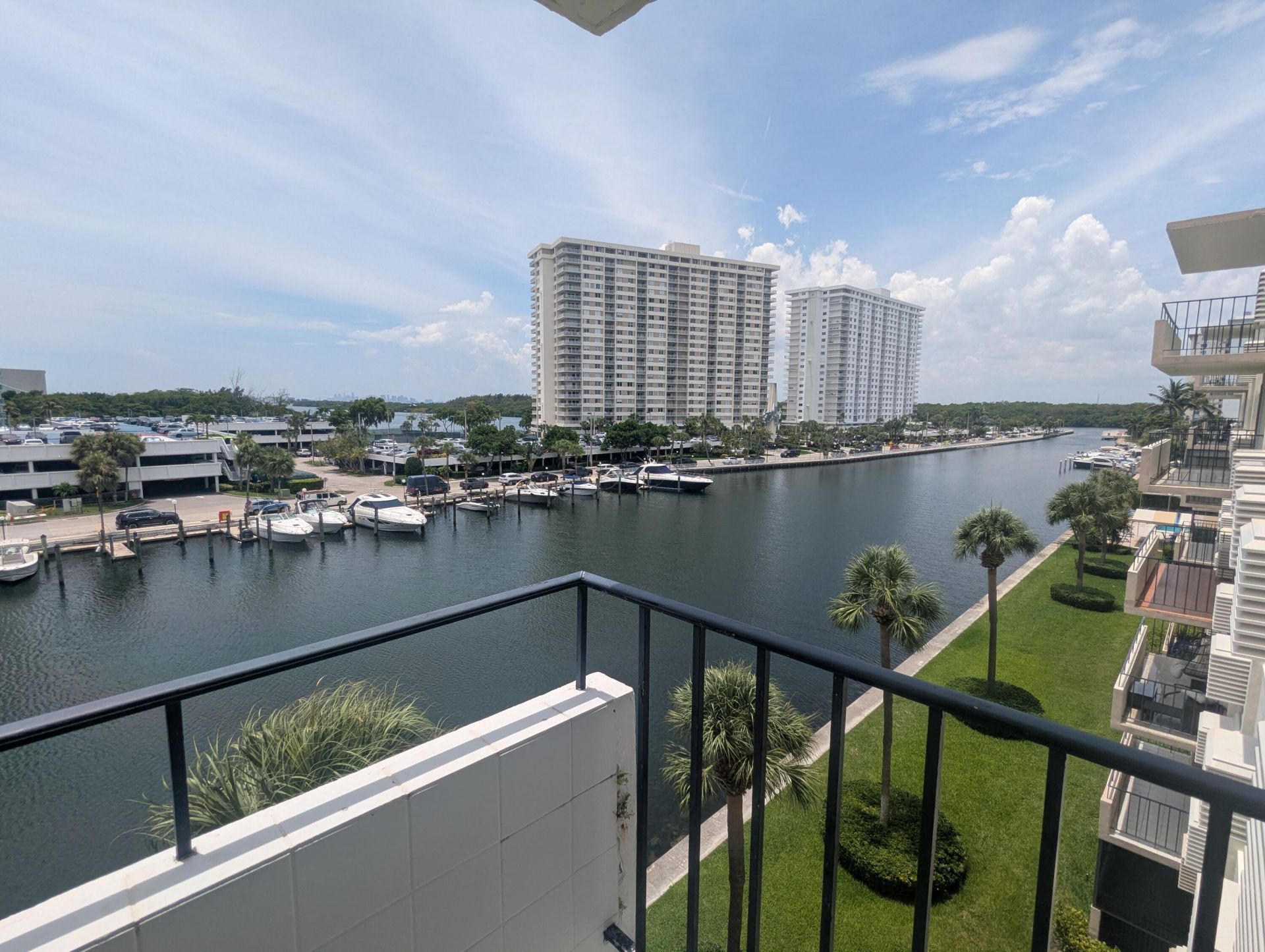 220 Kings Point Drive, Unit 501, Sunny Isles Beach, FL 33160 Photo
