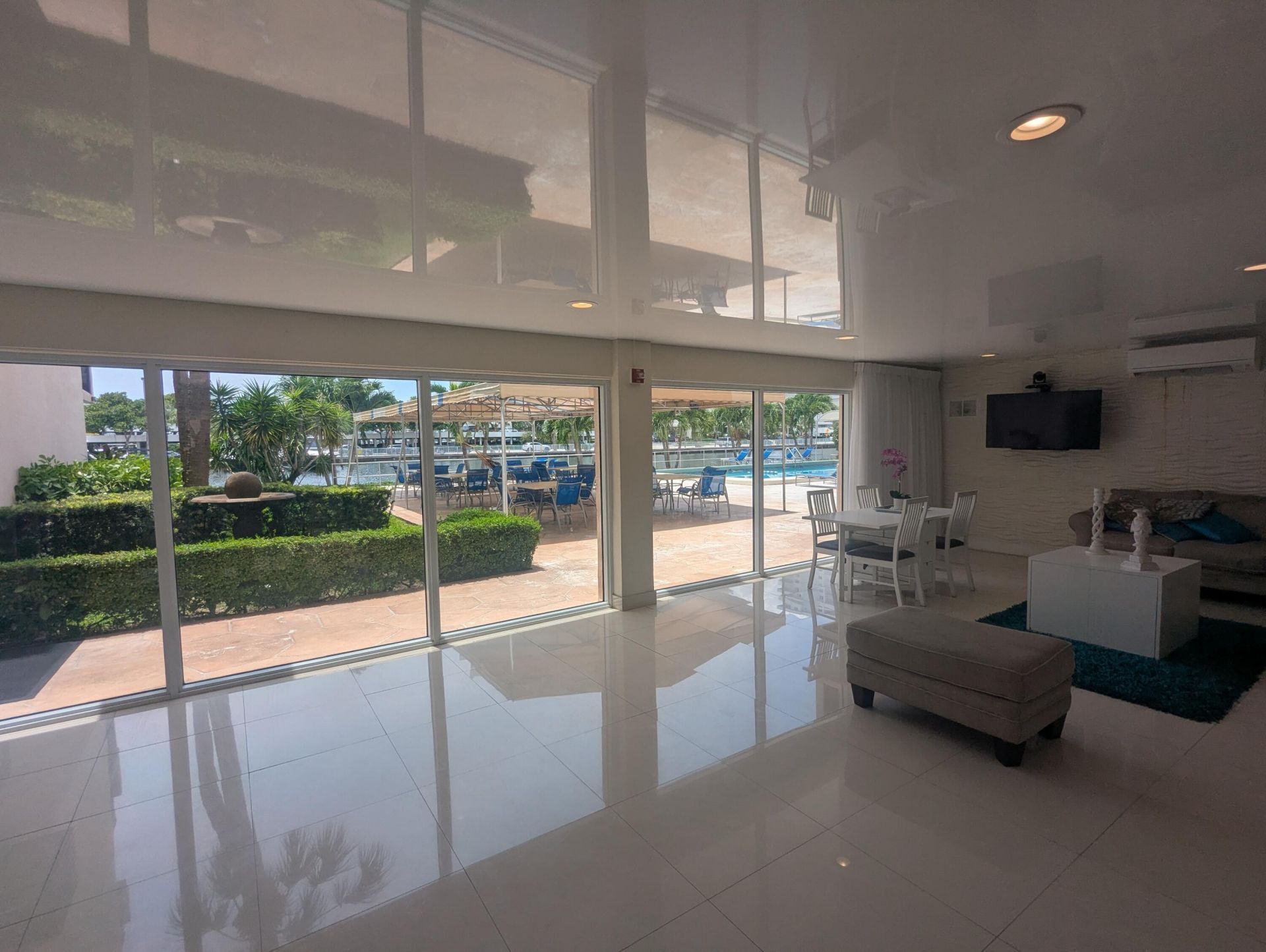 220 Kings Point Drive, Unit 501, Sunny Isles Beach, FL 33160 Photo