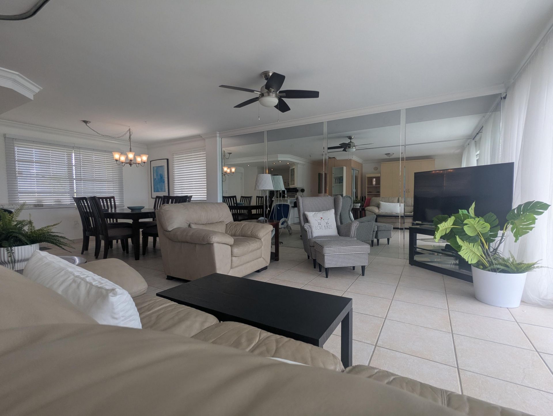 220 Kings Point Drive, Unit 501, Sunny Isles Beach, FL 33160 Photo
