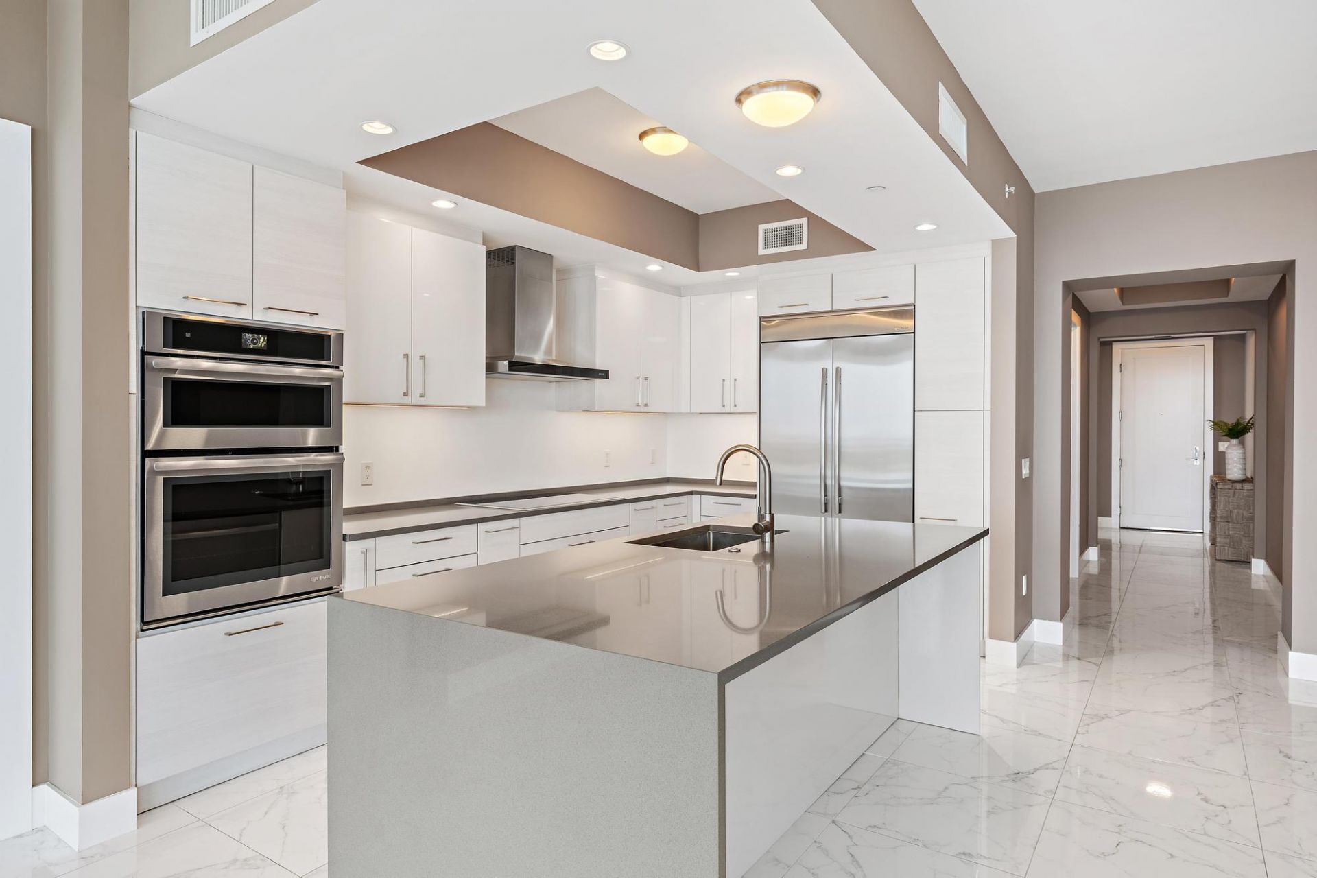 1 Water Club Way, Unit 1604, North Palm Beach, FL 33408 Photo