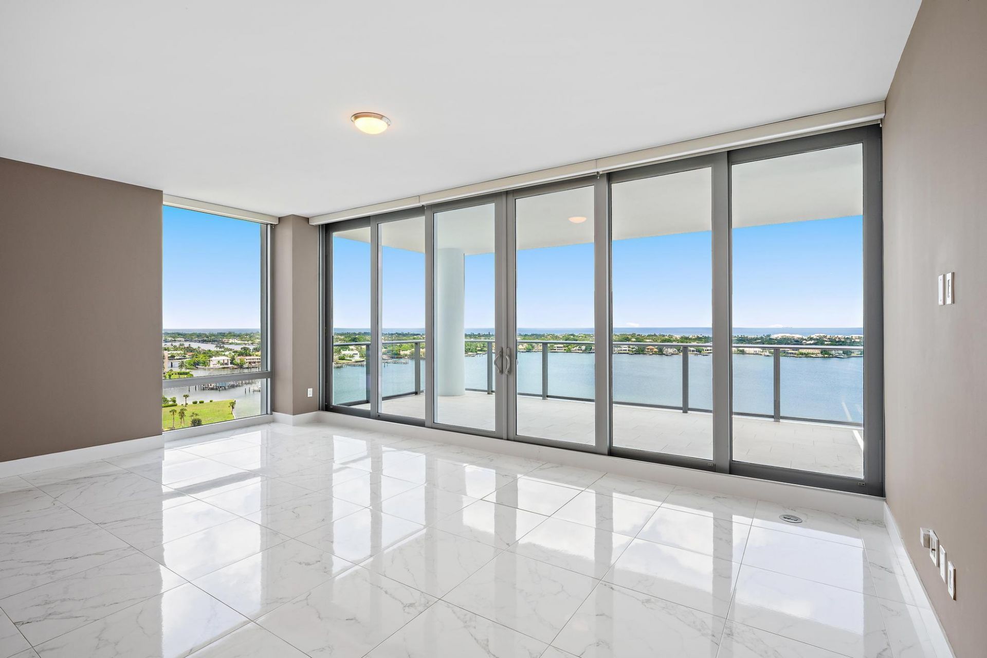 1 Water Club Way, Unit 1604, North Palm Beach, FL 33408 Photo