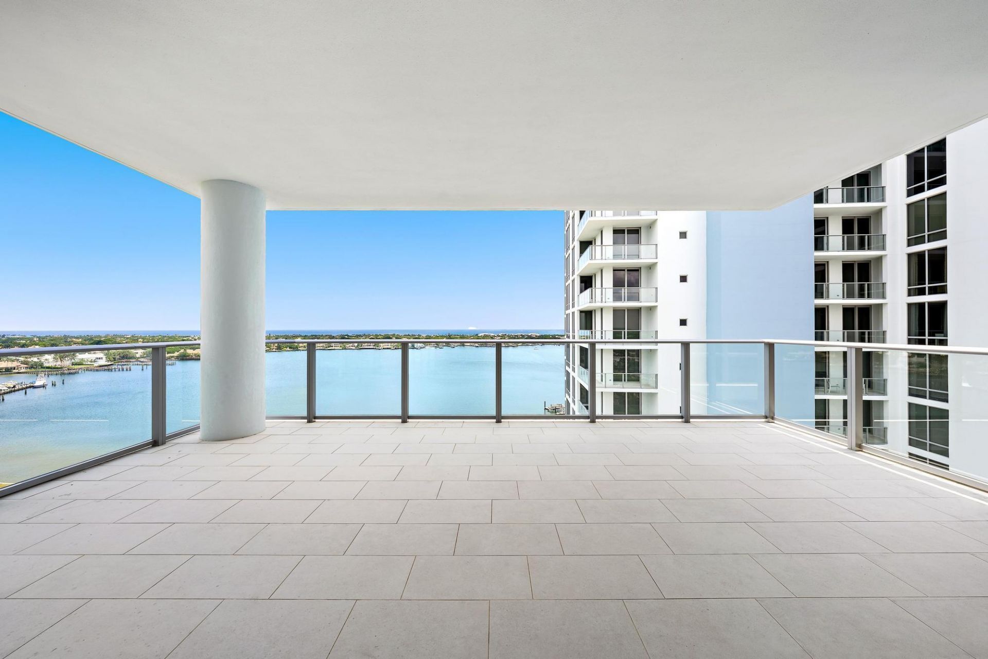 1 Water Club Way, Unit 1604, North Palm Beach, FL 33408 Photo