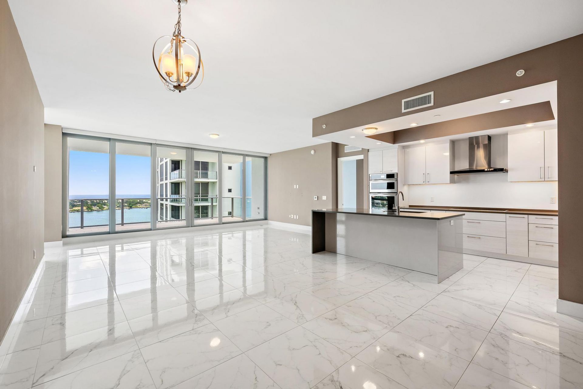 1 Water Club Way, Unit 1604, North Palm Beach, FL 33408 Photo