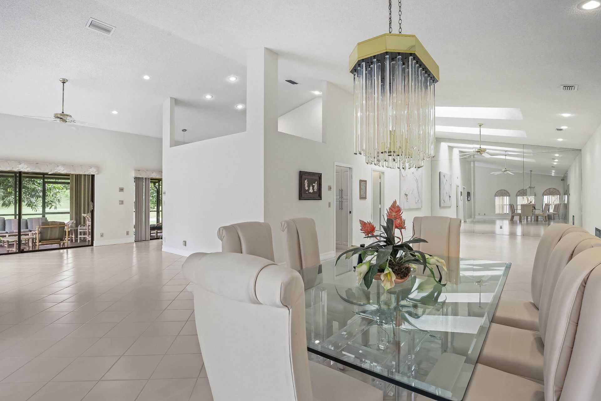 7003 Golf Pointe Circle, Tamarac, FL 33321 Photo