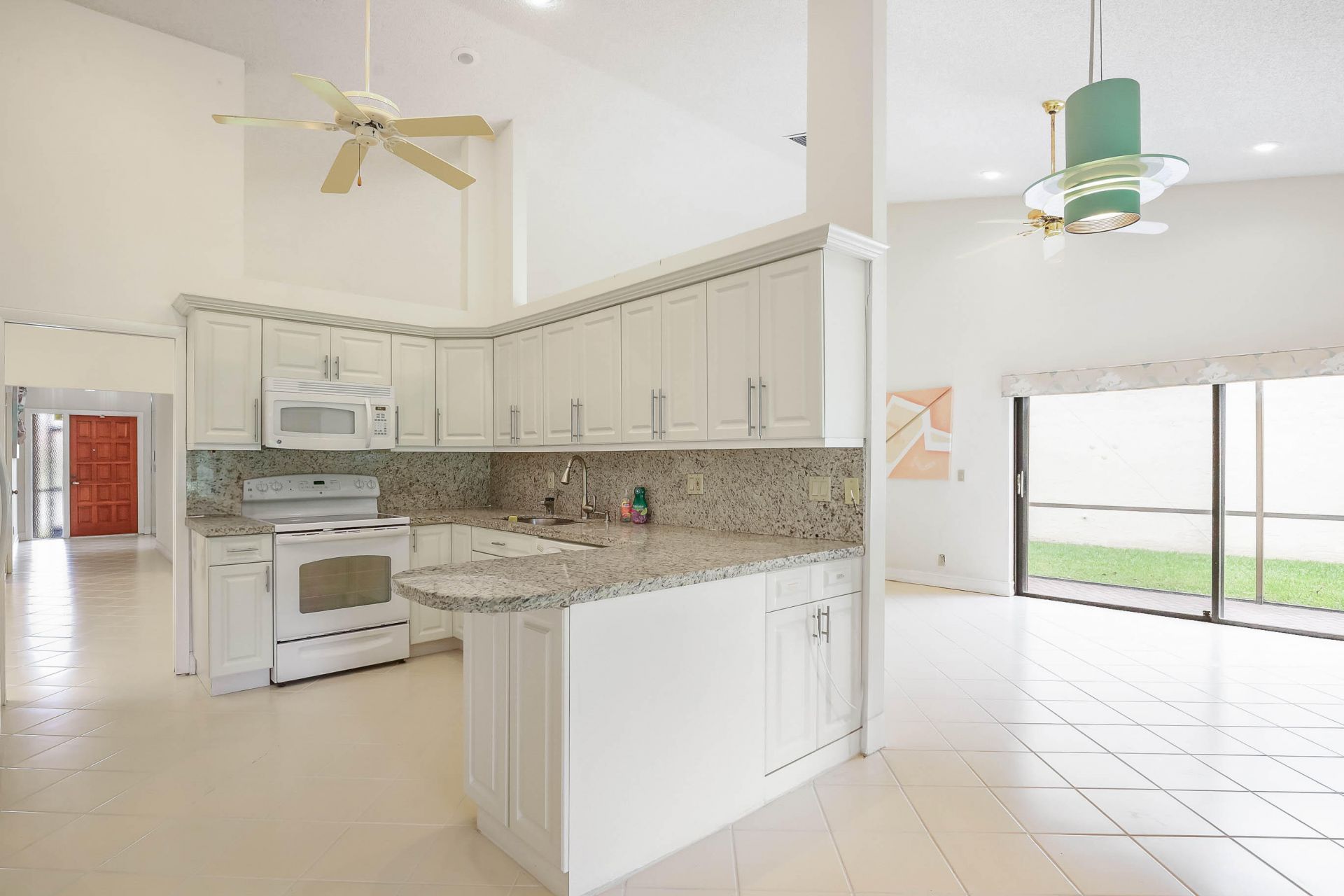 7003 Golf Pointe Circle, Tamarac, FL 33321 Photo