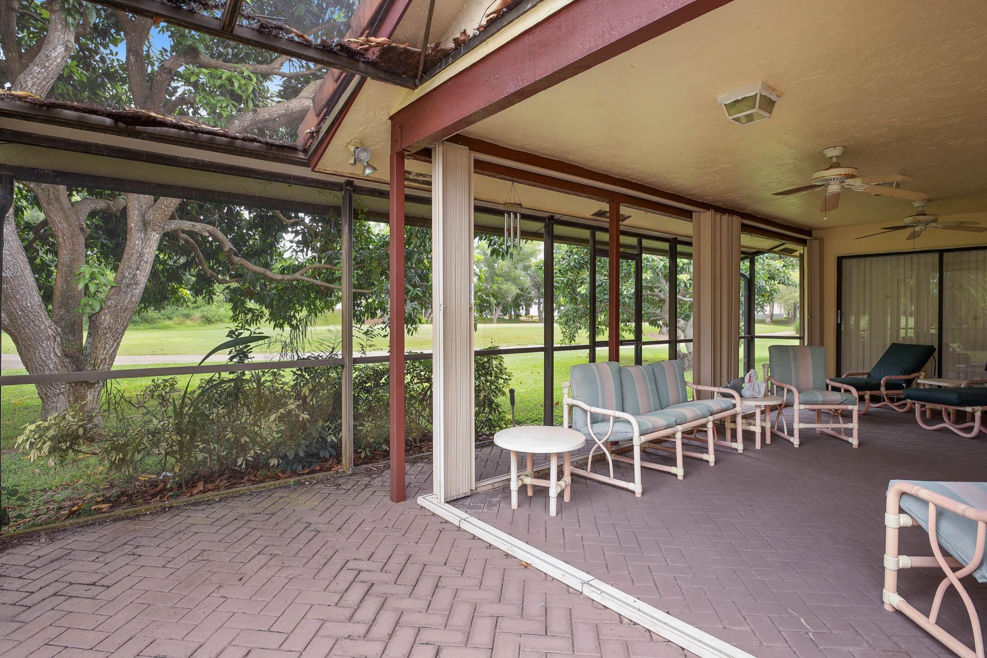 7003 Golf Pointe Circle, Tamarac, FL 33321 Photo