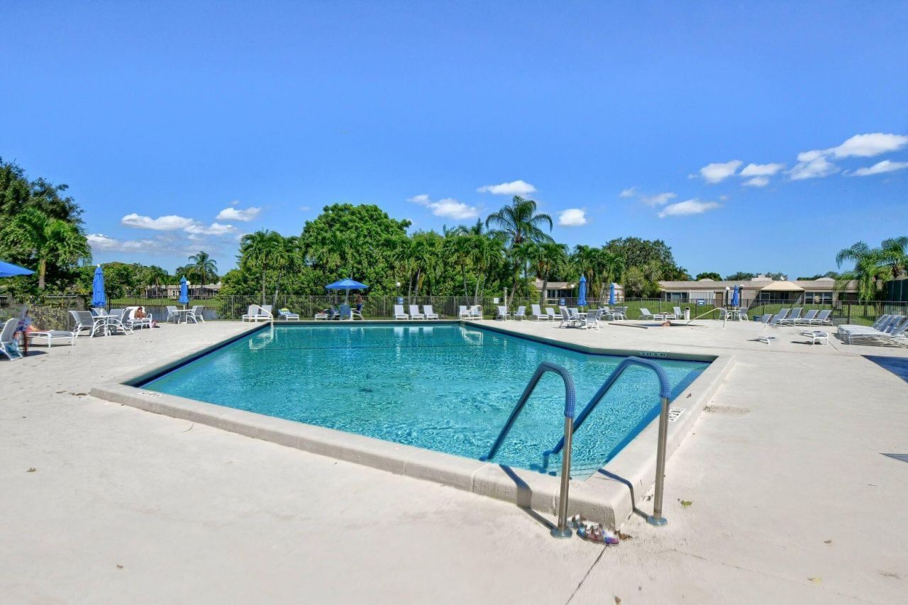 9244 Flynn #4 Circle, Boca Raton, FL 33496 Photo