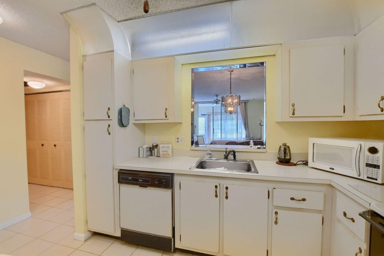 9244 Flynn #4 Circle, Boca Raton, FL 33496 Photo