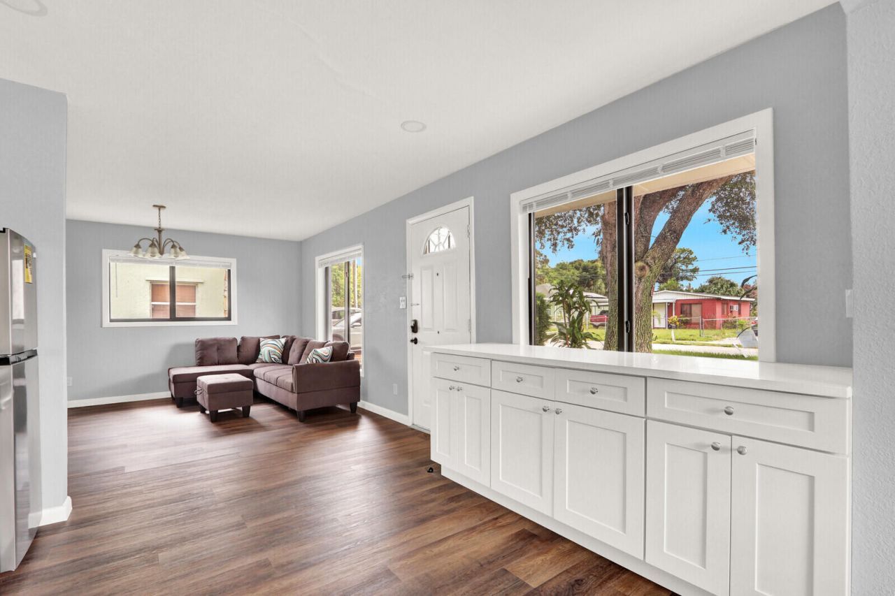 2008 Avenue N, Fort Pierce, FL 34950 Photo