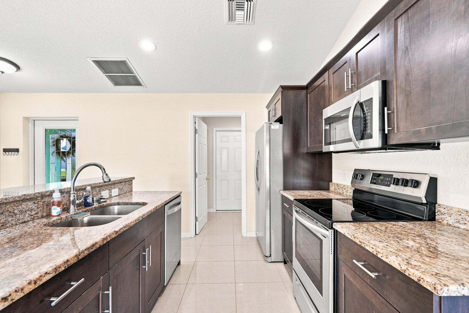 3022 SW Segovia Street, Port Saint Lucie, FL 34953 Photo