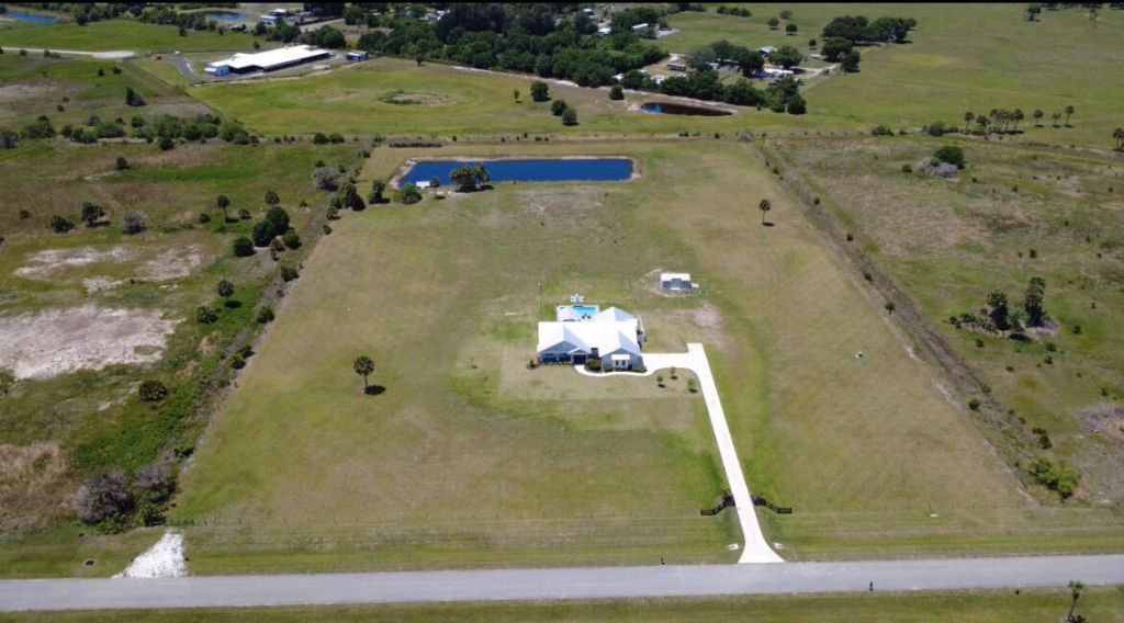 6612 SE 26th Trail, Okeechobee, FL 34974 Photo