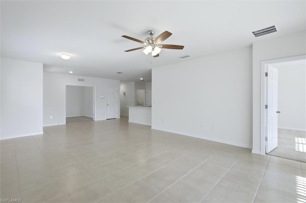 20530 Plumwood Loop, North Fort Myers, FL 33917 Photo