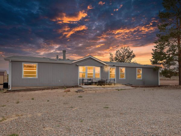 98 Mustang Road , Edgewood, NM 87015