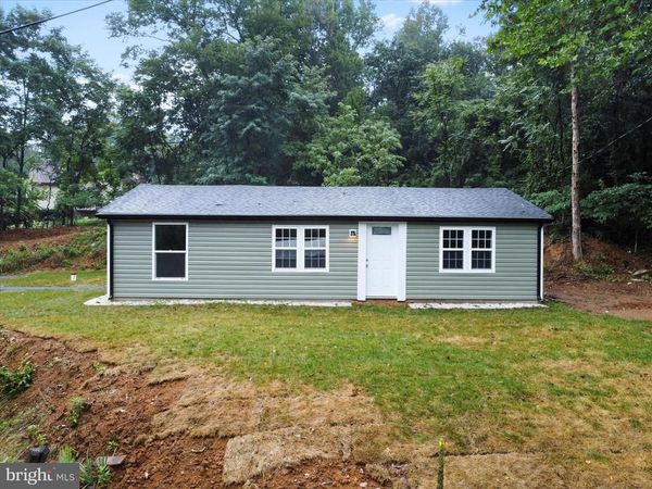 1712 SHENANDOAH RIVER DRIVE , HARPERS FERRY, WV 25425