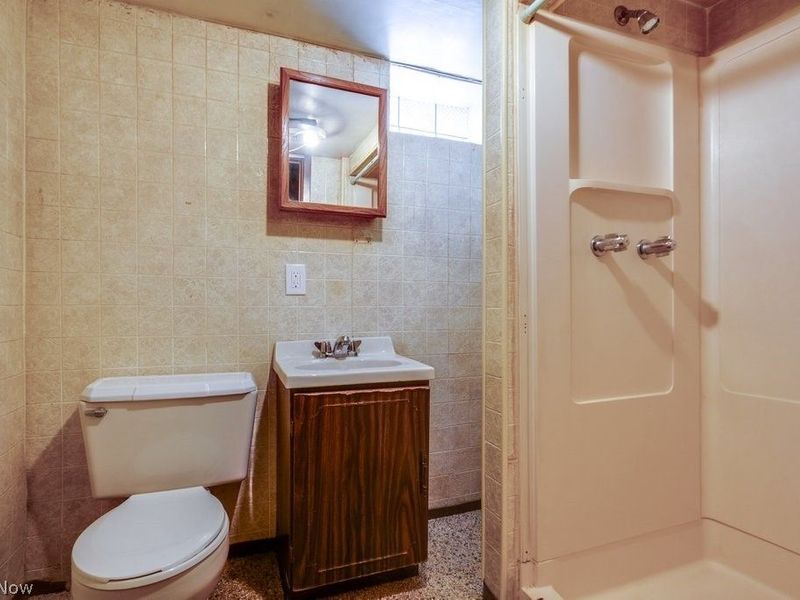 6982 Maplewood Road, Parma Heights, OH 44130 Photo 26
