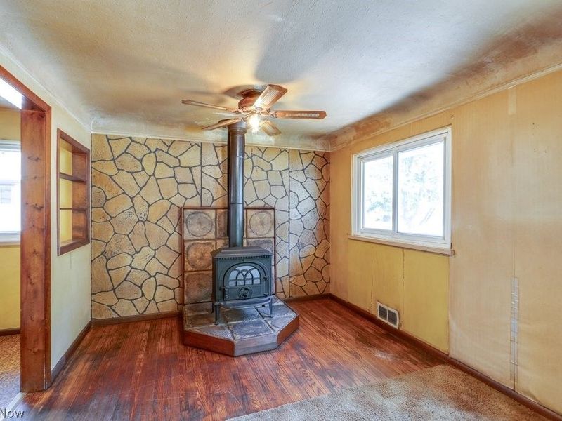 6982 Maplewood Road, Parma Heights, OH 44130 Photo 8