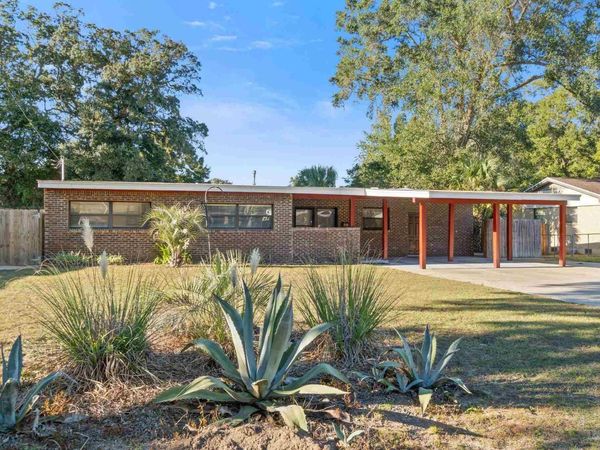 632 Berkley Dr, Pensacola, FL 32503