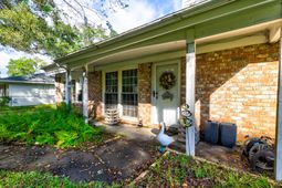 136 Blossom Street photo 4