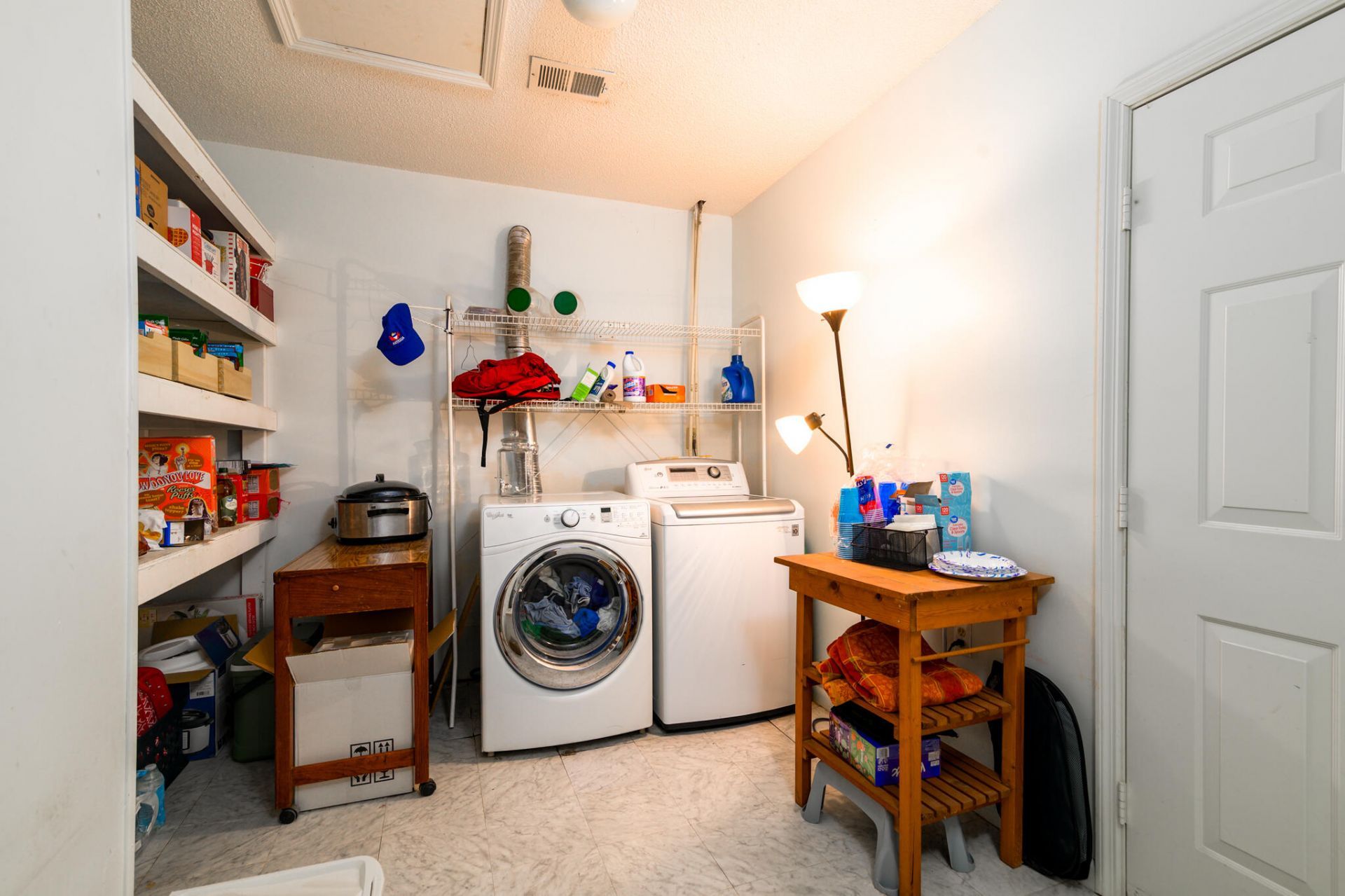 136 Blossom Street Photo 22