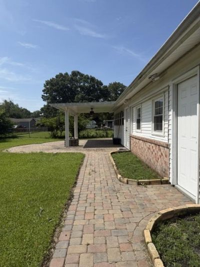 136 Blossom Street Photo 4