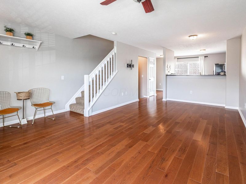 6066 Phar Lap Drive, Unit 17, New Albany, OH 43054 Photo 7
