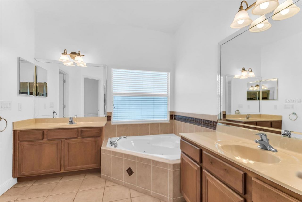 3342 Herringridge Drive, Orlando, FL 32812 Photo