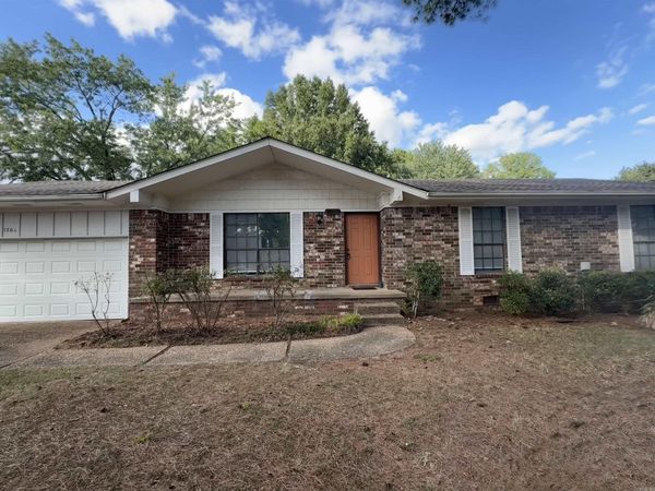 1806 Madden Road , Jacksonville, AR 72076