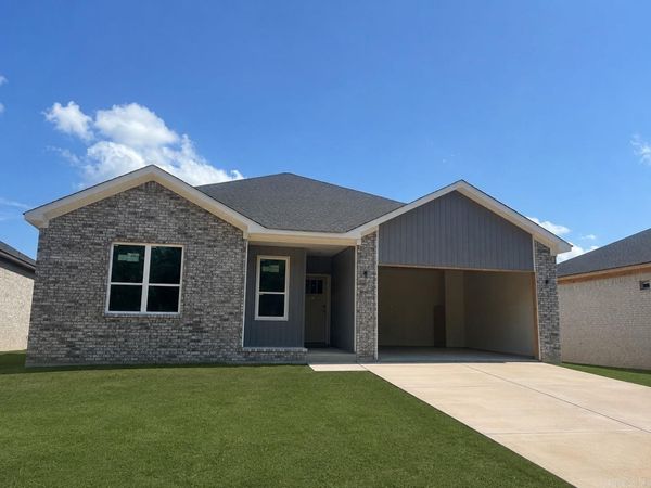 942 Villa Vista Circle , Cabot, AR 72023