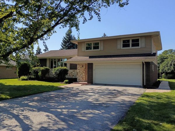 6111 W 128th Street , Palos Heights, IL 60463