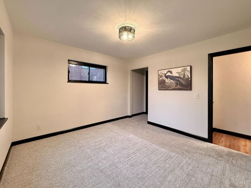 3651 Edgebrook Dr, Green Township, OH 45248 Photo 24