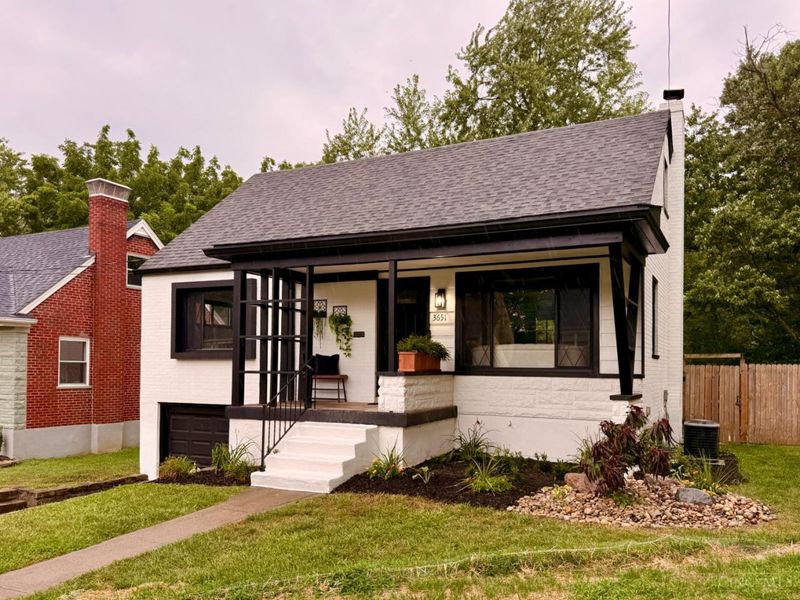 3651 Edgebrook Dr, Green Township, OH 45248 Photo 3