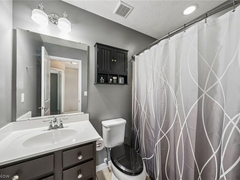 1583 Crescent Drive , Streetsboro, OH 44241 Photo 23