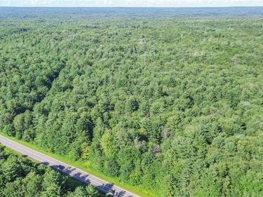 Cr-27, Redfield, NY 13493