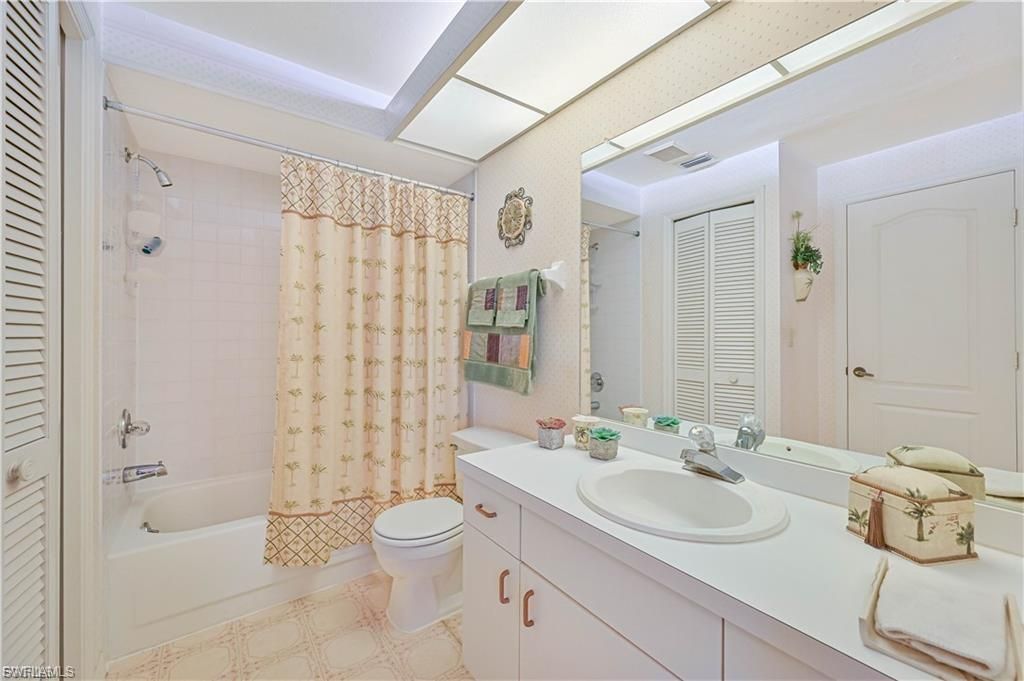 13205 Whitehaven Ln, Unit 1605, Fort Myers, FL 33966 Photo