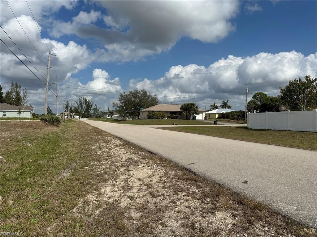 3538 NE 15th Ave , Cape Coral, FL 33909 Photo