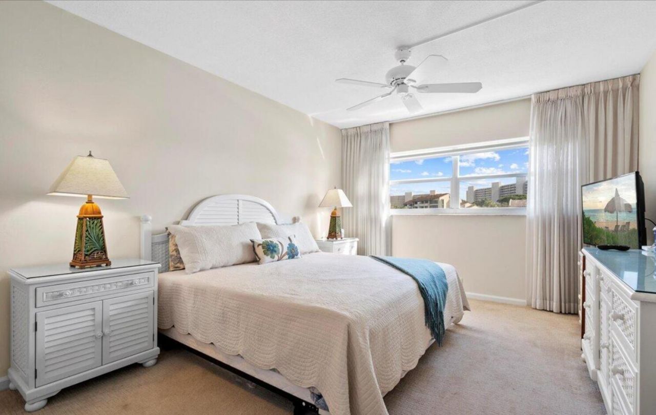 20 Yacht Club Drive, Unit 104, North Palm Beach, FL 33408 Photo