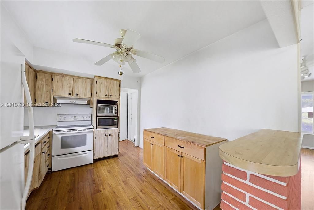 2300 N 57th Terrace, Hollywood, FL 33021 Photo