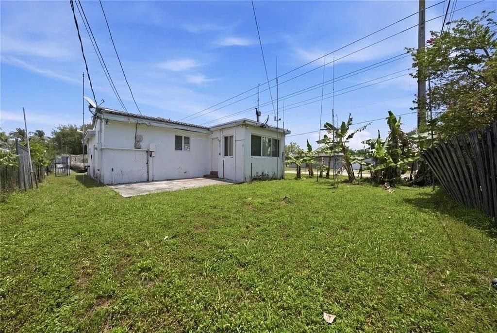 2300 N 57th Terrace, Hollywood, FL 33021 Photo