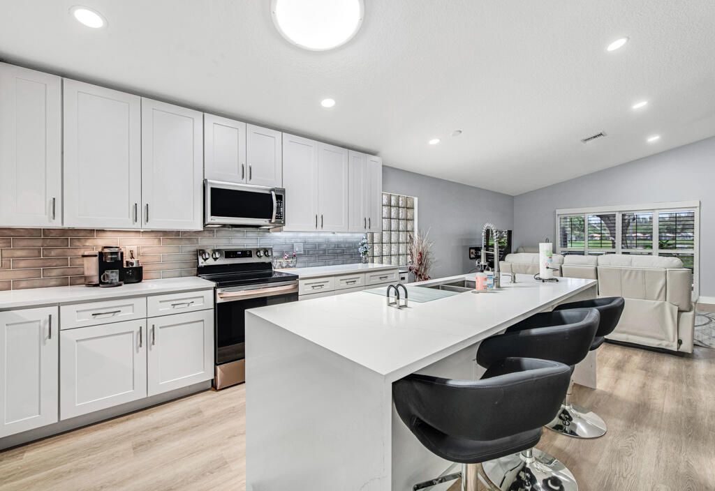 8184 Florenza Drive, Boynton Beach, FL 33472 Photo