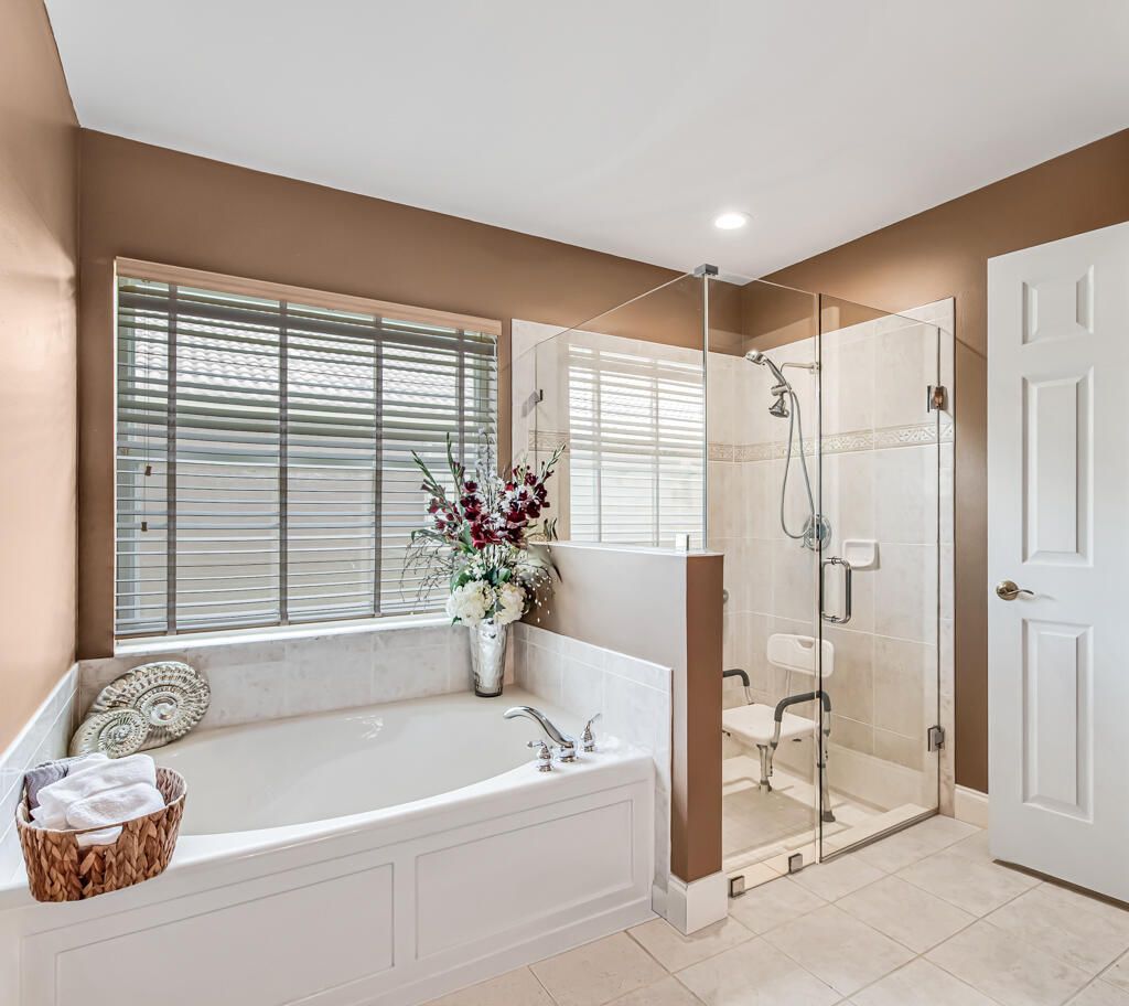 8184 Florenza Drive, Boynton Beach, FL 33472 Photo
