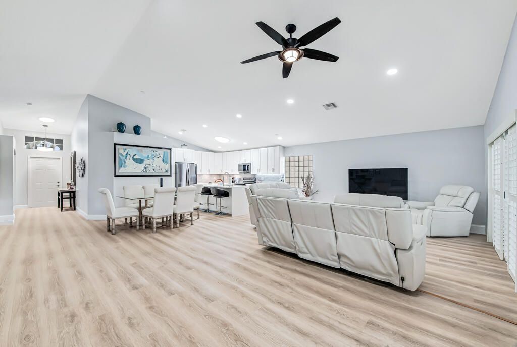 8184 Florenza Drive, Boynton Beach, FL 33472 Photo