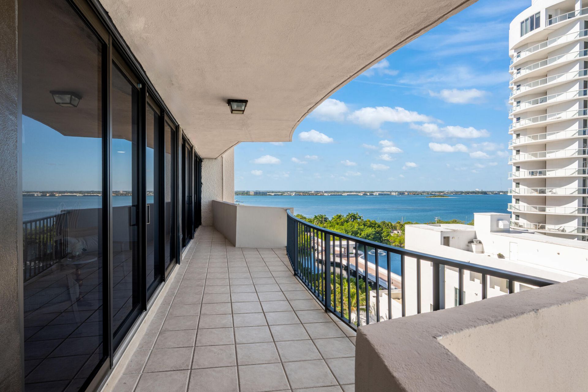 4200 N Ocean Drive, Unit 1-1101, Singer Island, FL 33404 Photo