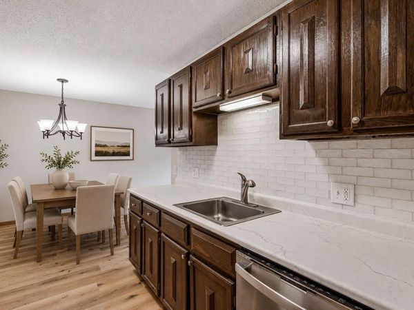 4009 Heritage Hills Drive, Unit 207, Bloomington, MN 55437