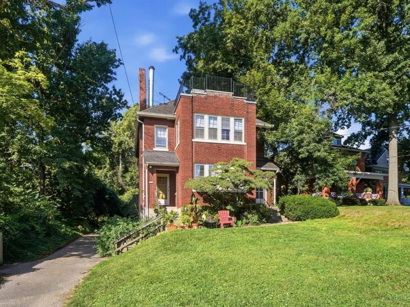 3453 Linwood, Cincinnati, OH 45226 Photo 2