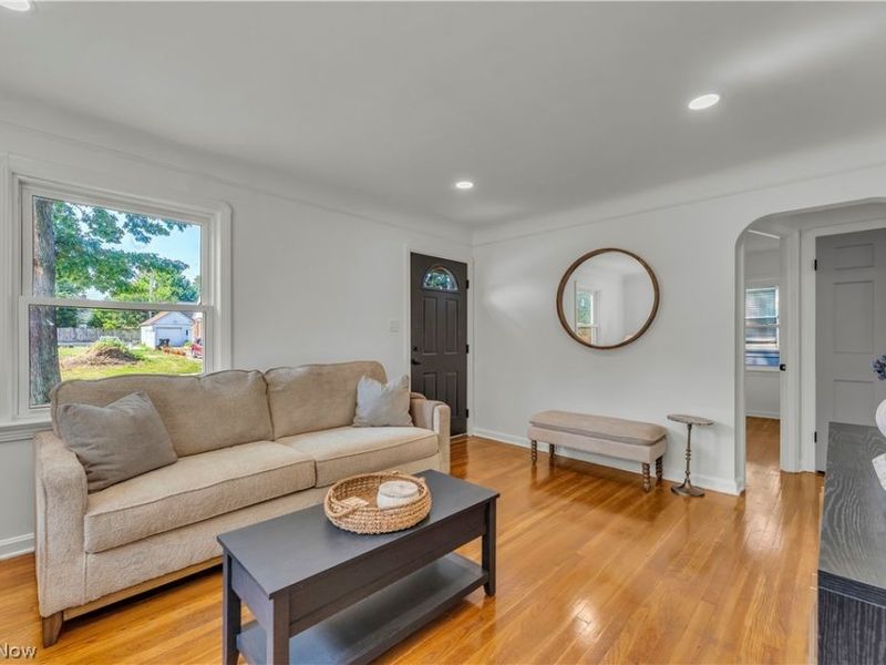 12208 Kensington Avenue, Cleveland, OH 44111 Photo 10