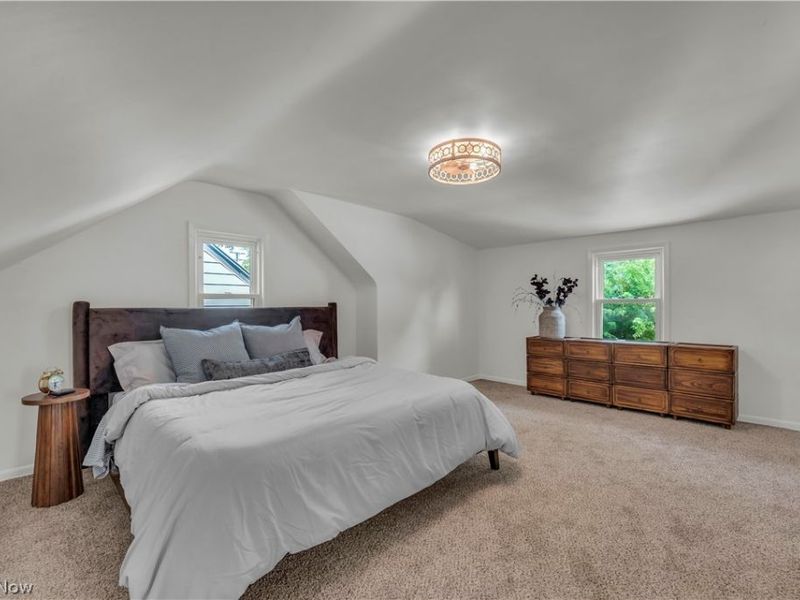 12208 Kensington Avenue, Cleveland, OH 44111 Photo 22