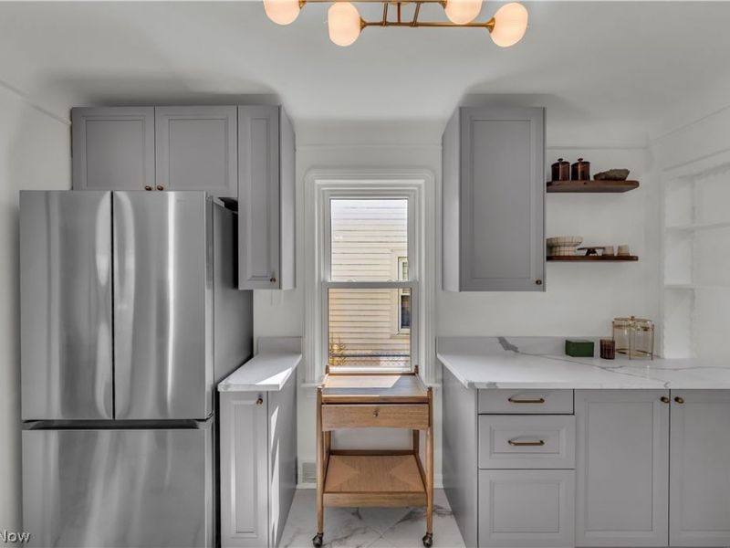 12208 Kensington Avenue, Cleveland, OH 44111 Photo 27