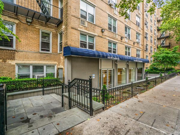 142-20 Franklin Avenue , Unit 2G, Flushing, NY 11355